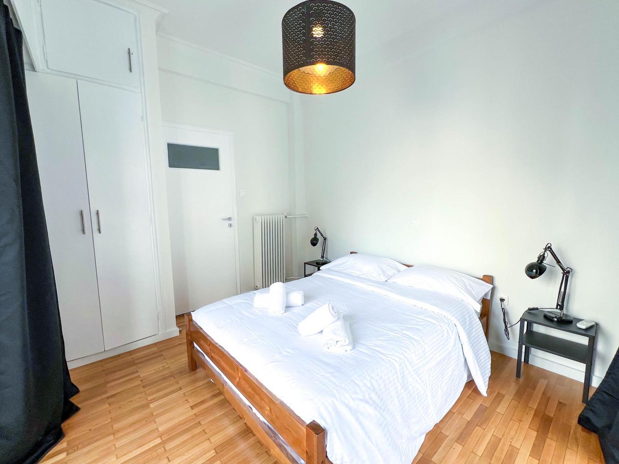 Family Two Bedroom Apartment Benaki Atina Dış mekan fotoğraf