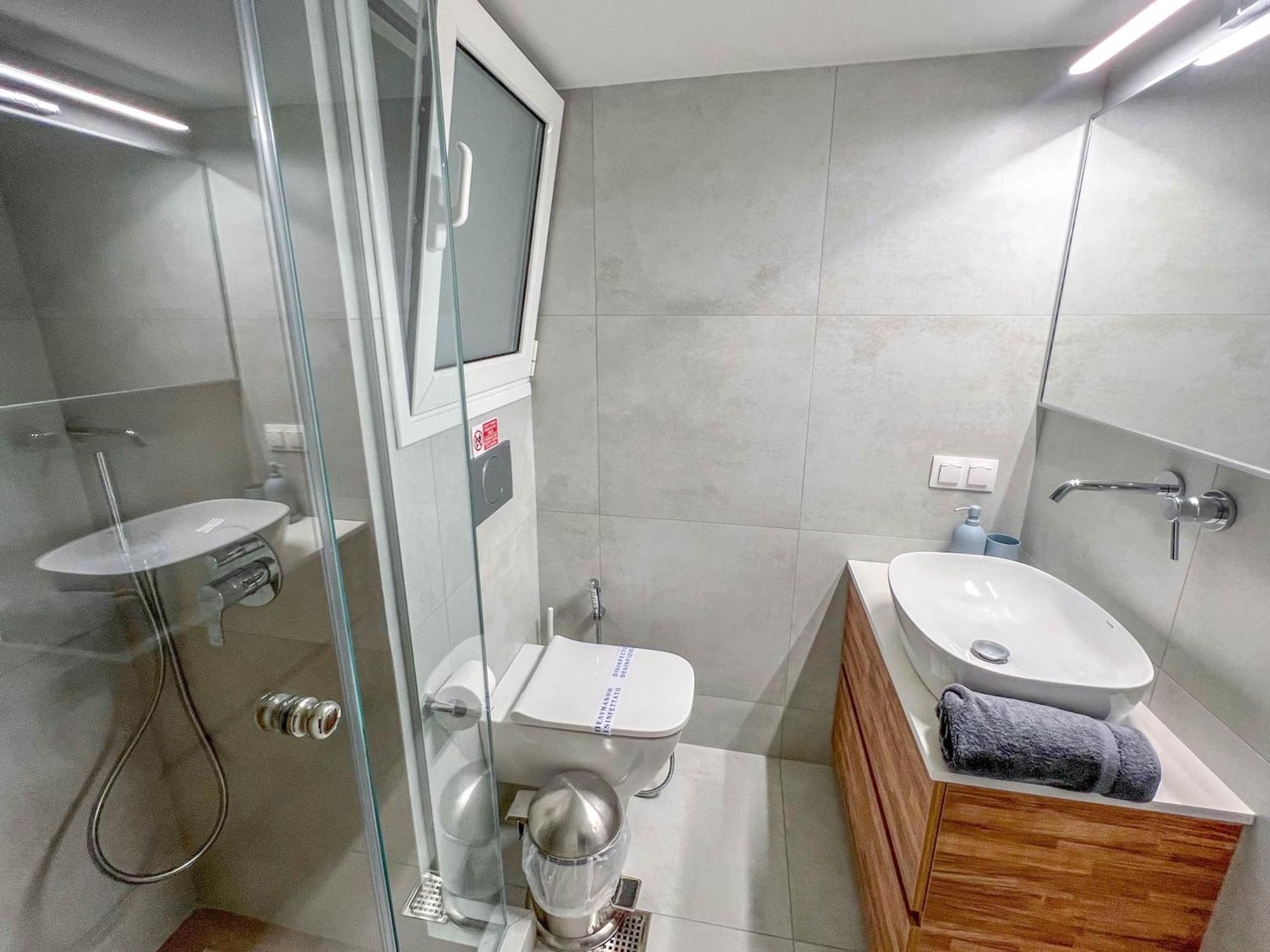 Family Two Bedroom Apartment Benaki Atina Dış mekan fotoğraf