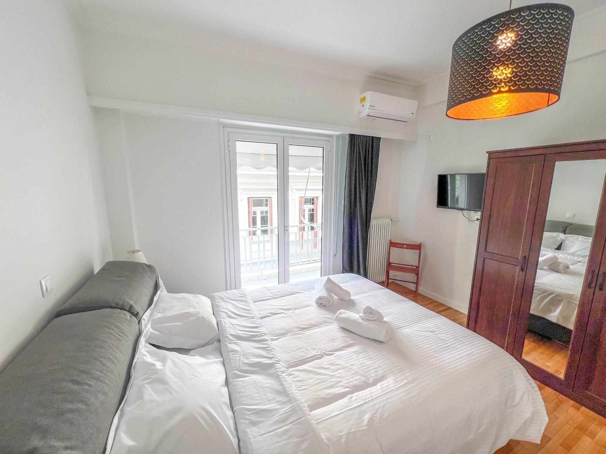 Family Two Bedroom Apartment Benaki Atina Dış mekan fotoğraf
